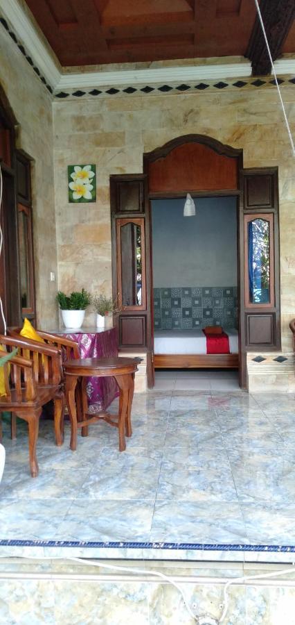 Kuwera Homestay Batununggul Exterior foto